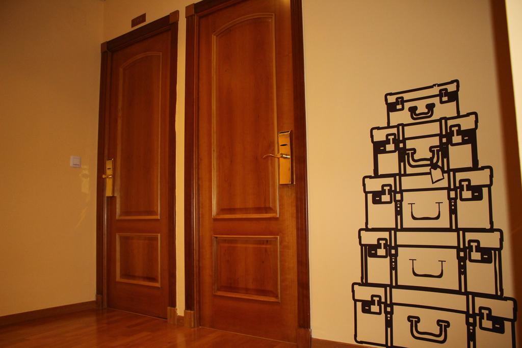 Hotel La Curva Albolote Kültér fotó