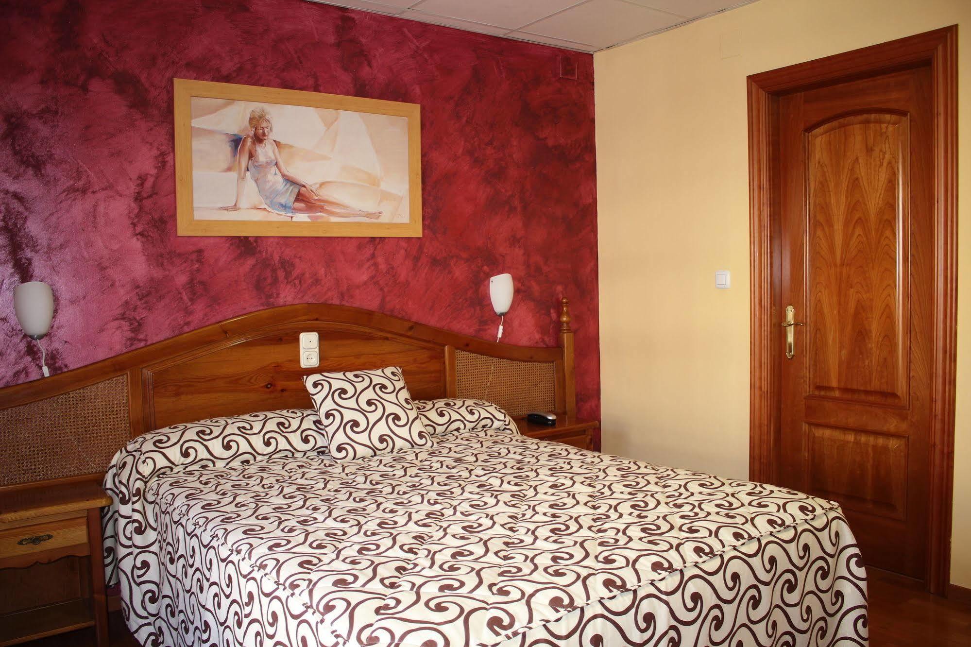 Hotel La Curva Albolote Kültér fotó