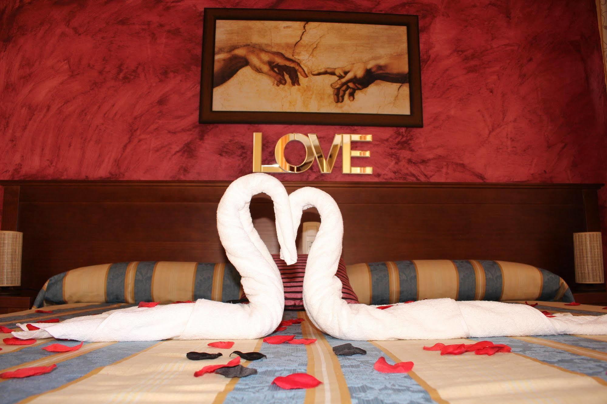Hotel La Curva Albolote Kültér fotó